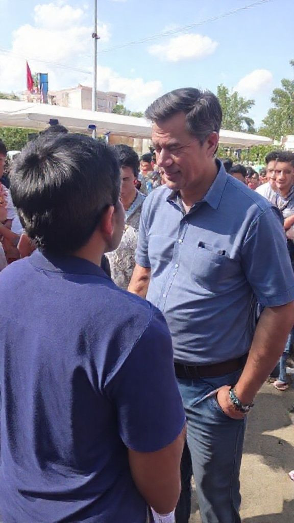 Marcos prefers talks with youth for fresh perspectives