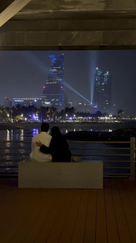 kAhk6rVxXmxLO0z .jpg