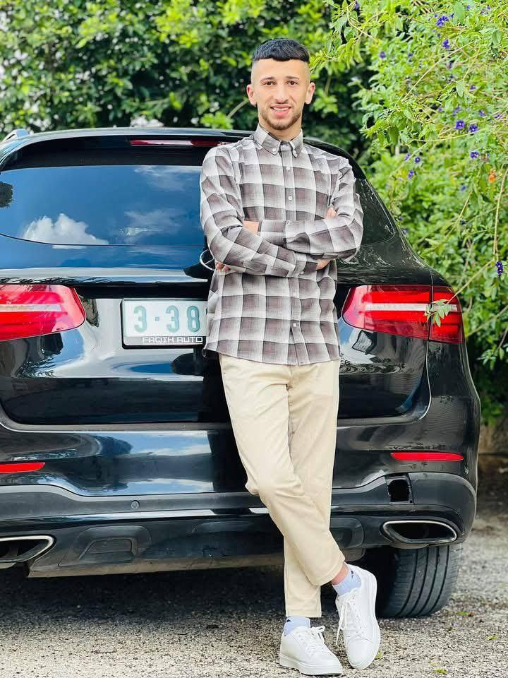وفاة الشاب عبد العزيز محمد سعود قعقور إطميزي 19  عاما جراء حادث سير مروع وقع قرب بلدة اذنا غربي الخليل...