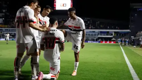Torcedores do São Paulo escolhem os destaques do Brasileirão 2025; veja quem brilhou!