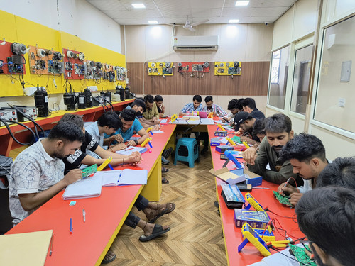 AC Mechanical Repairing Course in Delhi | Call Now 8800485390.jpg