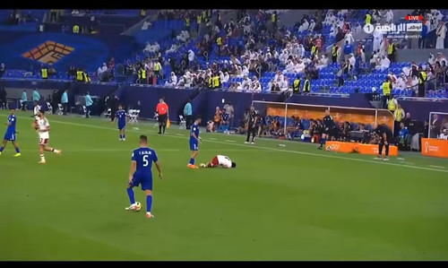 Q R UAGCFjeL8ZMh.jpg