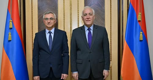 7806630761214746946?url=https%3A%2F%2Ffactor.am%2Fwp content%2Fuploads%2F2025%2F12%2Fl 0x74wh 2000x1.jpg