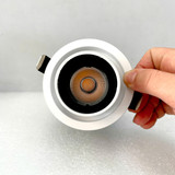 den downlight am tran chieu diem spotlight led philips inside idl1008 led8ww 8w d75 3000k xoay 360 d