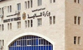قال وزير المالية إن وزارة المالية مفتوحة تمامًا على جميع المؤسسات الرقابية، مؤكدًا أن التحقيق مع بعض الموظفين لا يدل على إدانة، وأن لا أحد فوق القانون...