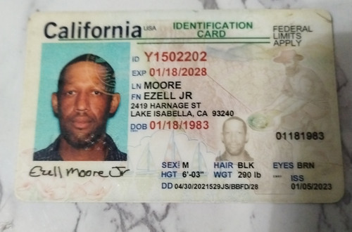 Ezell Moore license image.jpg