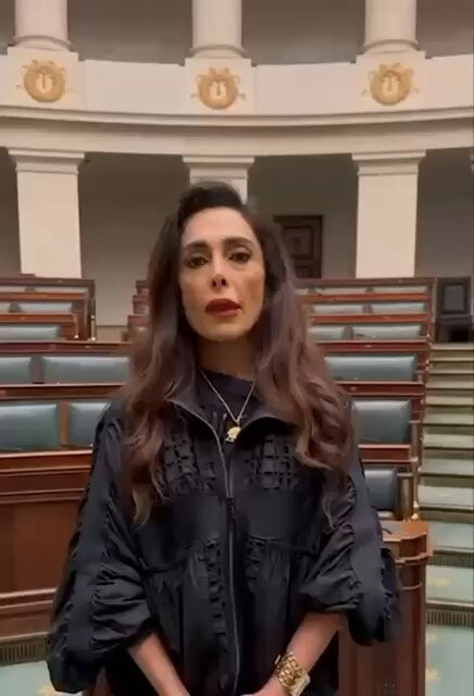 klS5HY4BSU zhta8.jpg