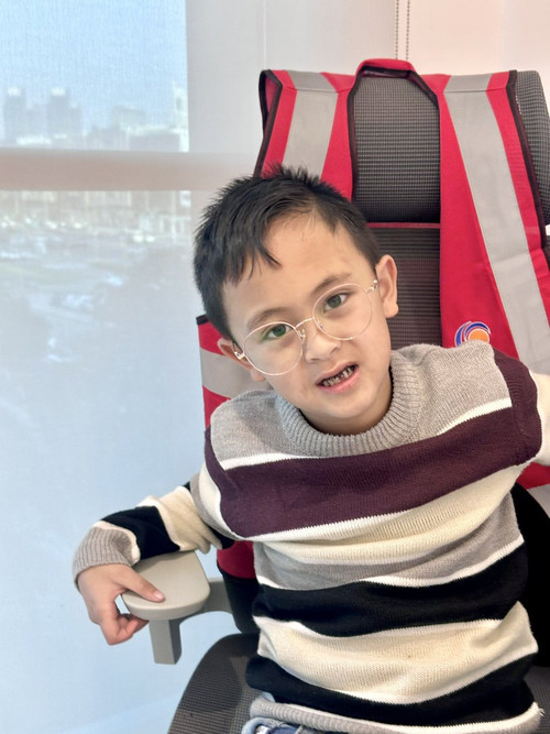 G m43KubQAE2LPd?format=jpg.jpg