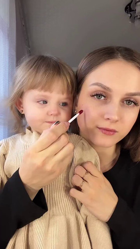 hy4j DakfHaA5I22.jpg