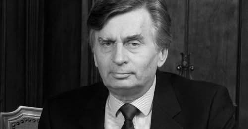 18274132996777195381?url=https%3A%2F%2Fwww.cultissimo.hu%2Fwp content%2Fuploads%2F2018%2F05%2F212532.jpg