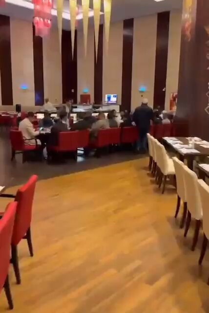 u0 AZfTOgbGmlR9d.jpg