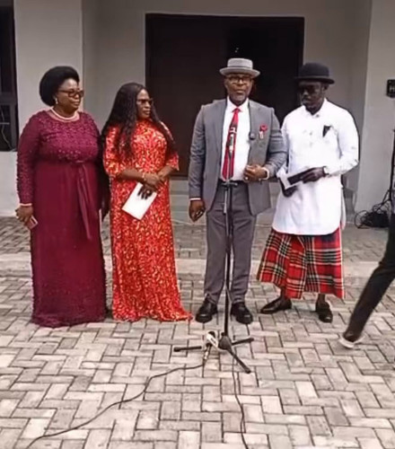 Uz6K2ysDas36569 .jpg