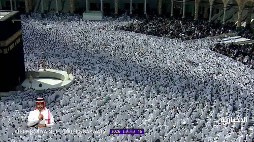 dJZqMacGvg 3Tvh8.jpg