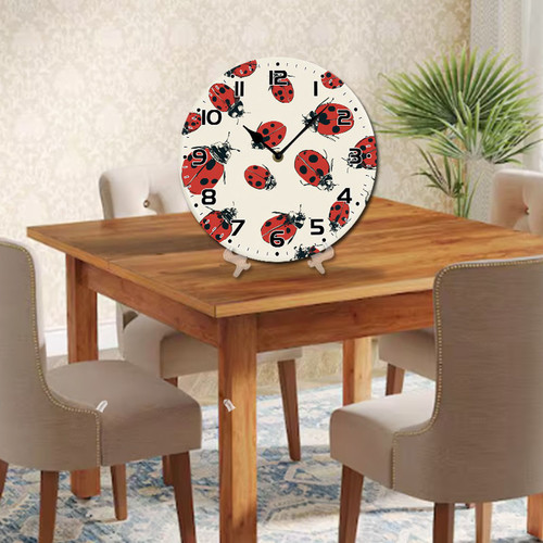 cute red ladybug pattern 005 05.jpg