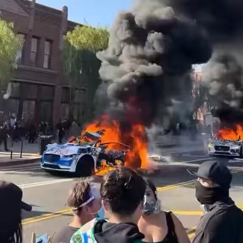 BPpm4zf eV11dR03.jpg