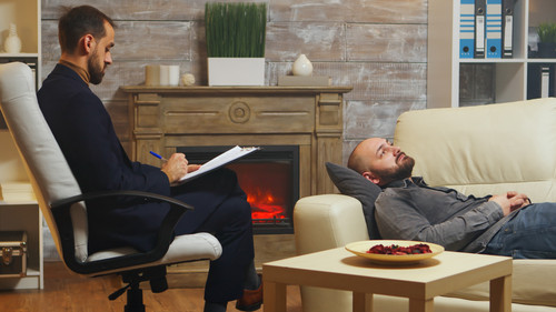 How Can the Best Hypnotherapist in Mumbai Help Transform Your Life?.jpg