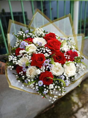 WhatsApp Image 2025 12 25 at 21.38.53.jpg