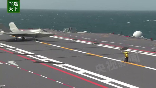 dch 7pUZrtmDt7iS.jpg