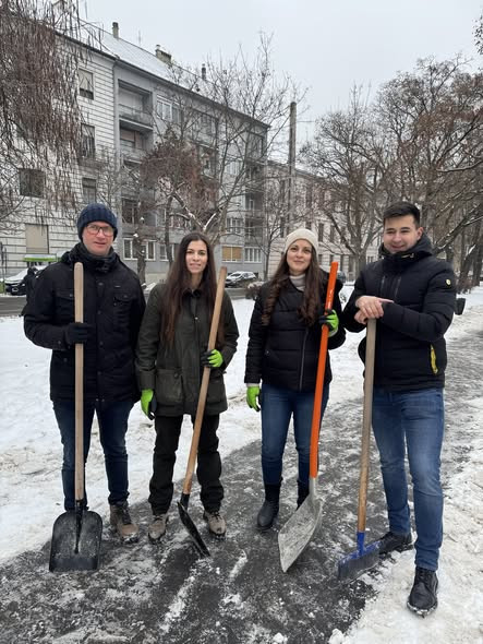 615804842 894810383282240 3223611425504016860 n.jpg?stp=cp6 dst jpg s590x590 tt6& nc cat=105&ccb=1 7.jpg