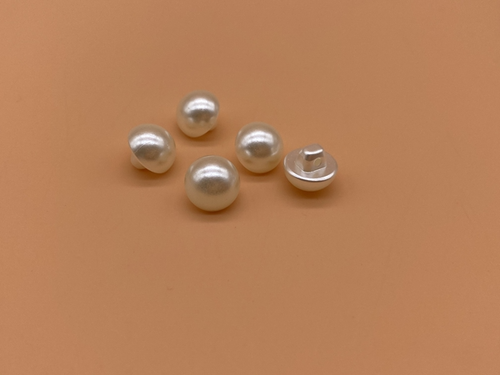 Premium Pearl Buttons for Garments | Apparel Button Manufacturer.png