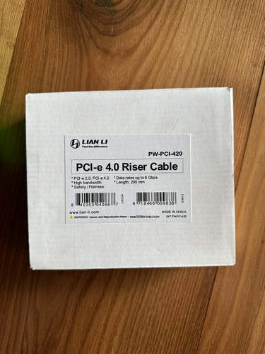 PCIE riser 1.jpg