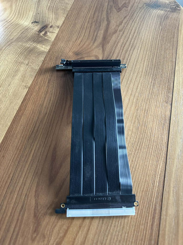 PCIE riser 2.jpg
