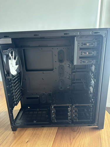Corsair750D 4.jpg