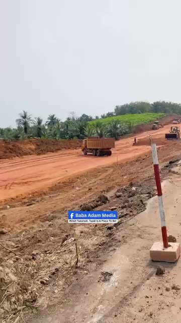 SRInq t1x8JCTTb8.jpg