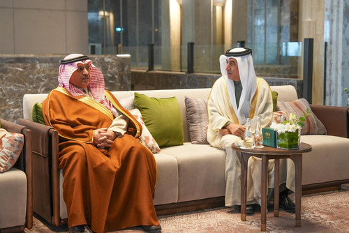 G tvOv6bQAcdfhp?format=jpg.jpg