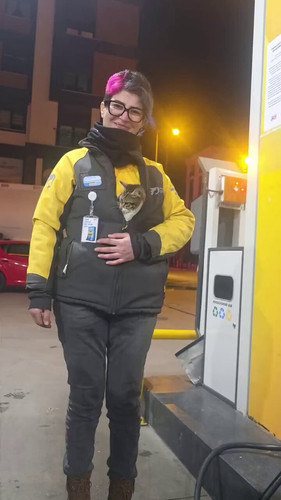 KJIHiqksEOqv0YTZ.jpg