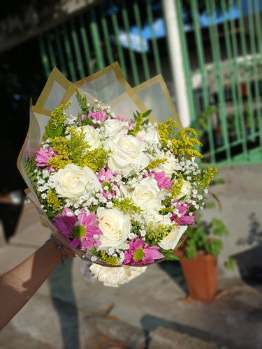 WhatsApp Image 2025 12 25 at 19.18.57.jpg