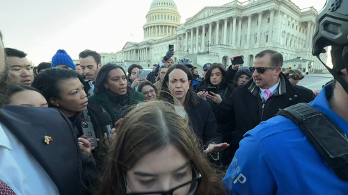 bUGnvEJx 4wzsRmF.jpg