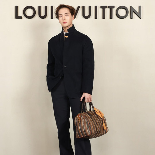 G sBVn aEAEGIPZ?format=jpg.jpg