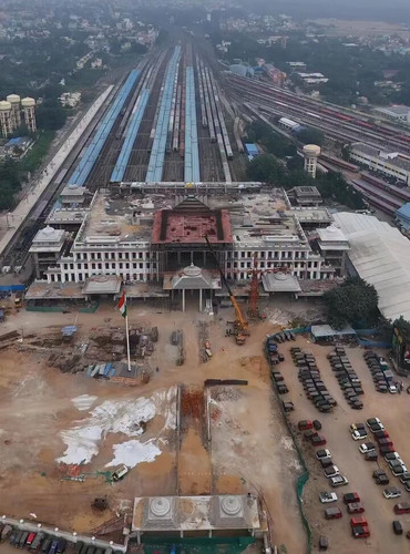 RiHDhL2 OqMjwO2V.jpg