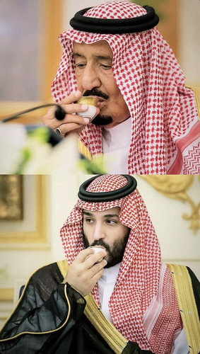 G sqzcWX0AAC4zE.jpg