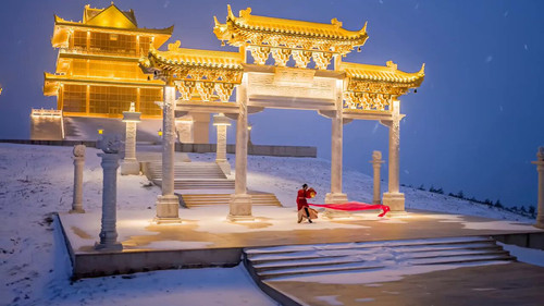 i05FTDfRb AMm3LI.jpg