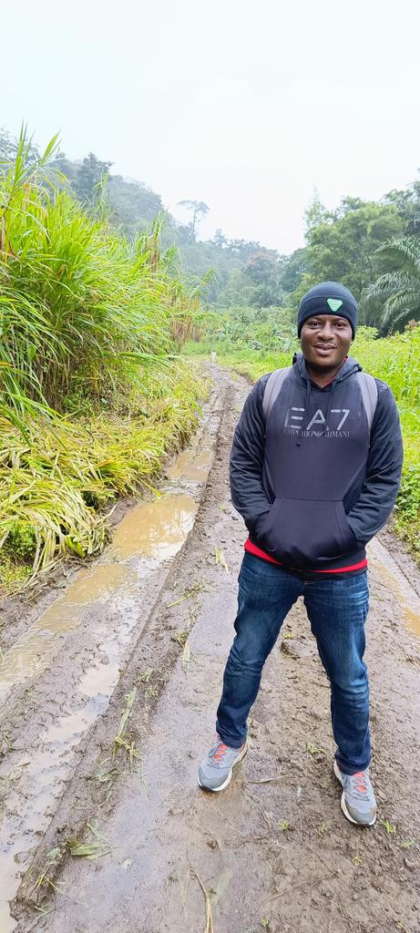 G ruE2xaEAAlMIf?format=jpg.jpg