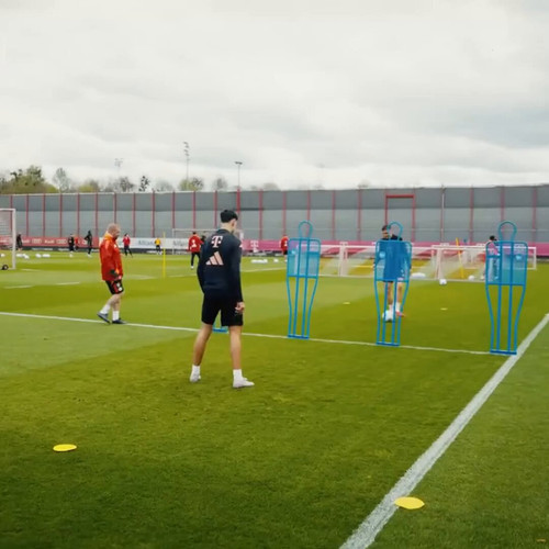 YruLKZF3B4uja Qj.jpg