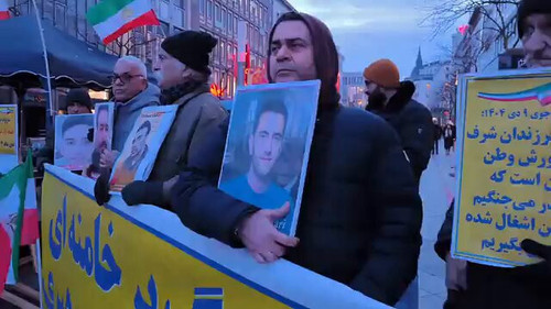 X8S gX1IQBS5l4HC.jpg