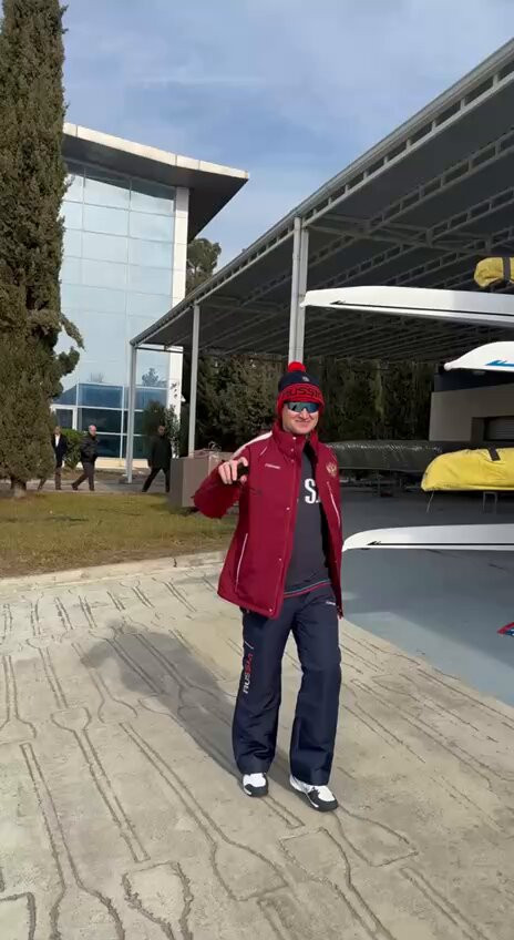 0dP2 7dHWLmtgJqJ.jpg