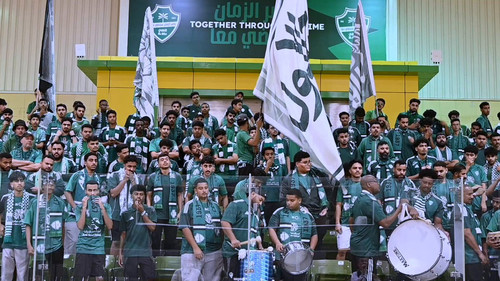 43OS62HH961 aUAH.jpg