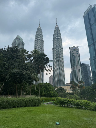 G tPqVAWoAE90YE?format=jpg.jpg