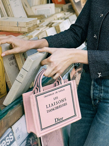 G oKDHiasAA1YUv?format=jpg.jpg