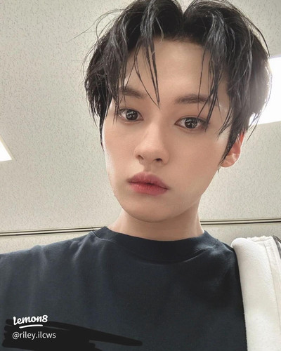 oYD1VEcDQTACrZDFfAmtBAD8InpENdQ2IqSDeJ~tplv tej9nj120t text logo QHJpbGV5LmlsY3dz q75.jpg