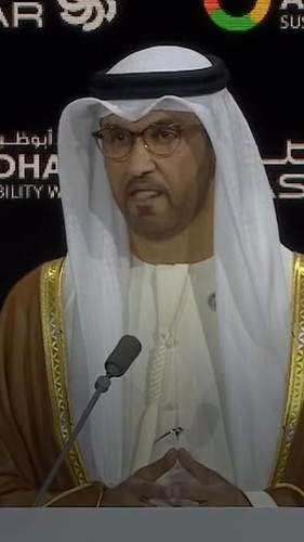 jw1o9lA45KKMh dE.jpg