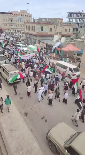 jRqi66giLqfONN M.jpg