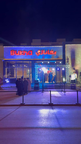 Gf6cYGwGh643RqT .jpg