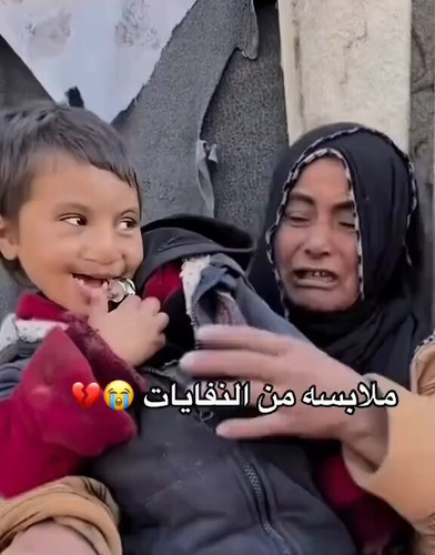 ze yQm583 vmaDBZ.jpg