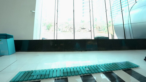 Hrci2I17 fuV7gW1.jpg