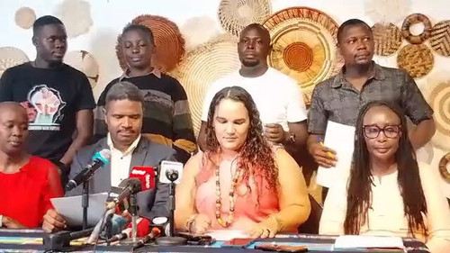 TozaSF owgyNqstc.jpg